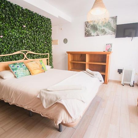 Banana Beach Patacona Rooms Alboraia Exterior photo