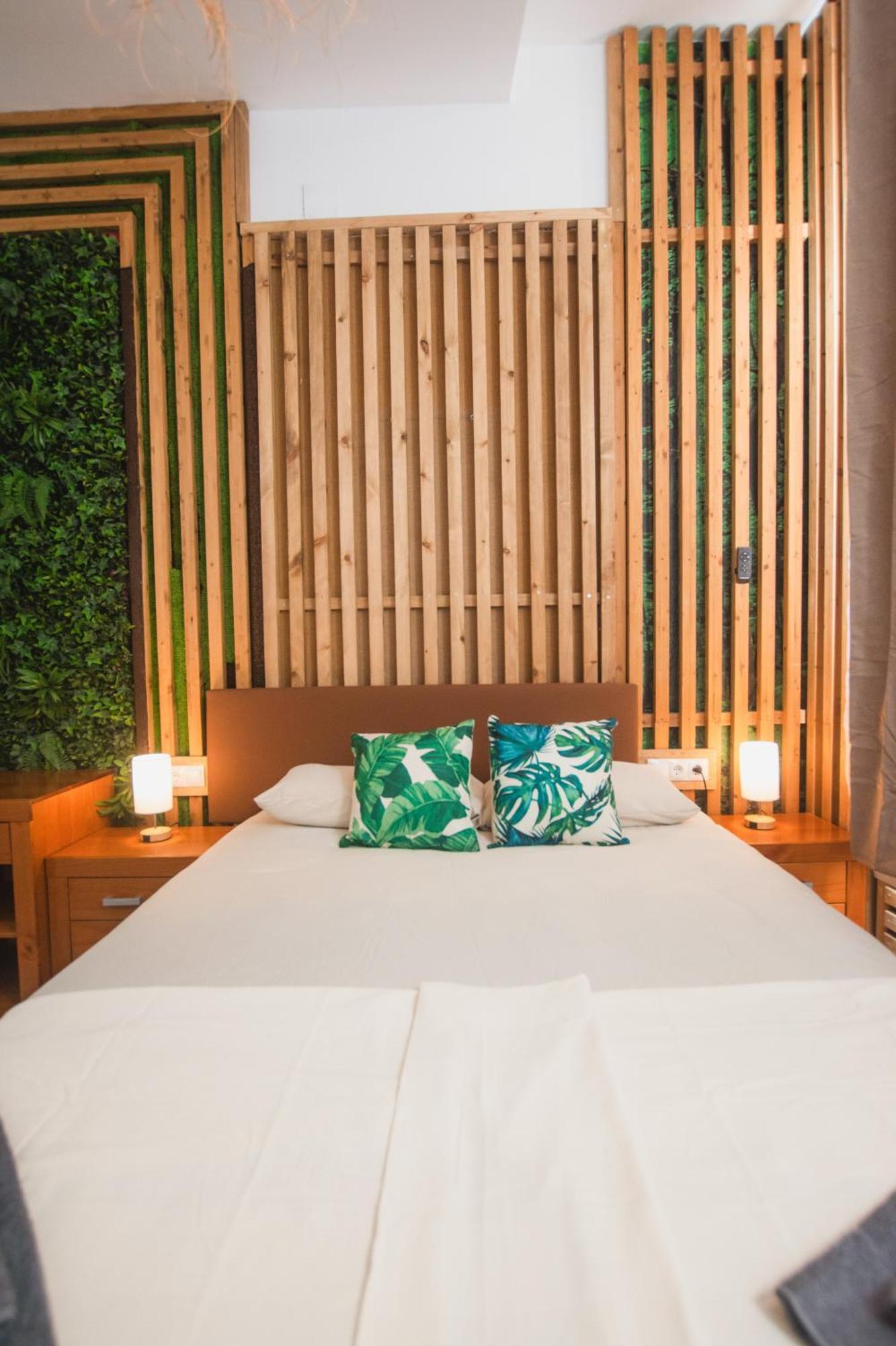 Banana Beach Patacona Rooms Alboraia Exterior photo