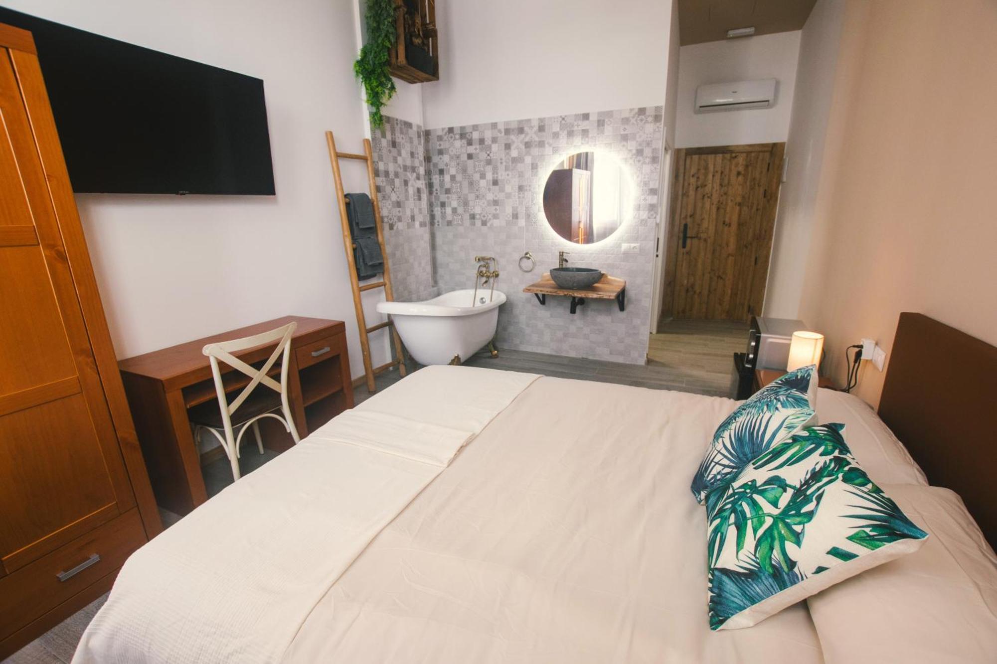 Banana Beach Patacona Rooms Alboraia Exterior photo