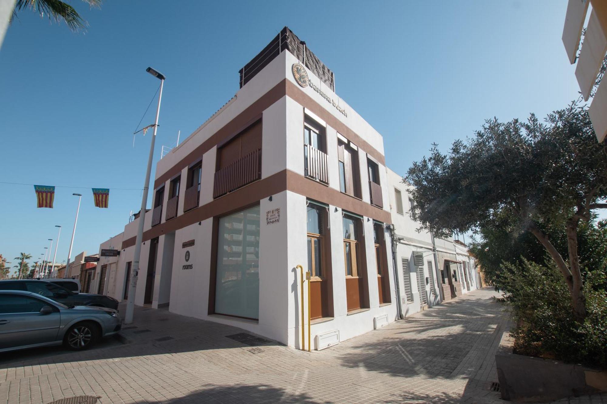 Banana Beach Patacona Rooms Alboraia Exterior photo