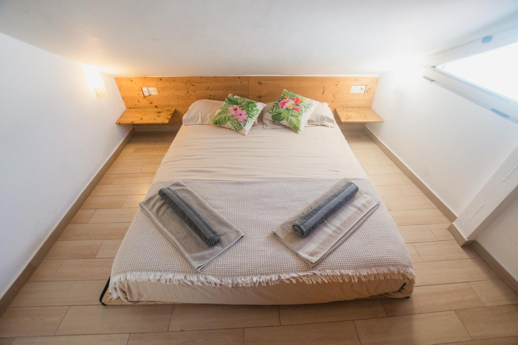 Banana Beach Patacona Rooms Alboraia Exterior photo